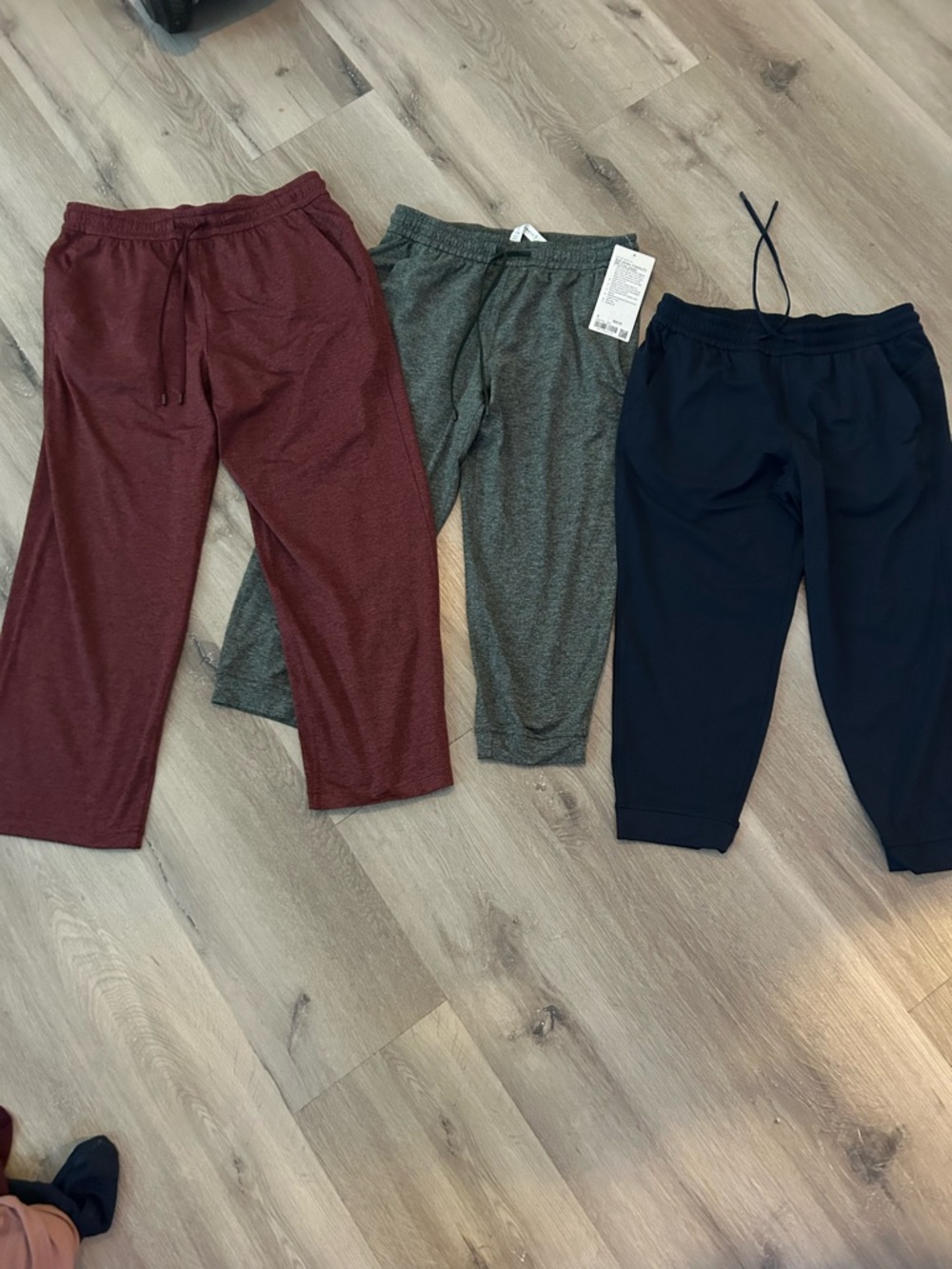 lululemon athletica Women's Track Joggers - Burgundy, green and blue